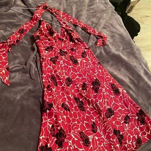 Ann Taylor halter dress with tie for the waist- worn twice. Size 6